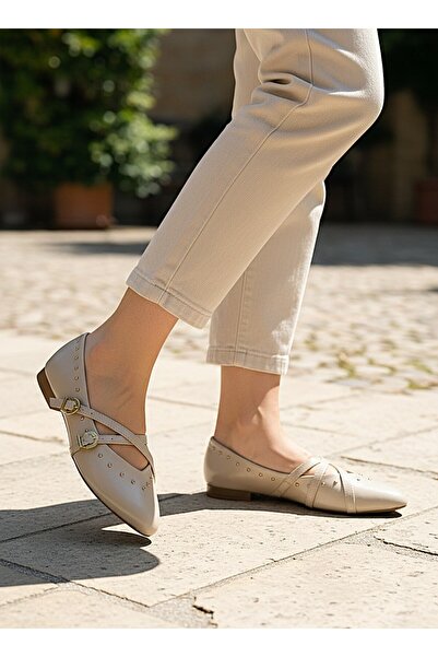 KAFKASLAR AYAKKABI Cross-Buckle Detail, Flat Sole, Pointed Toe, Daily Shiny W...