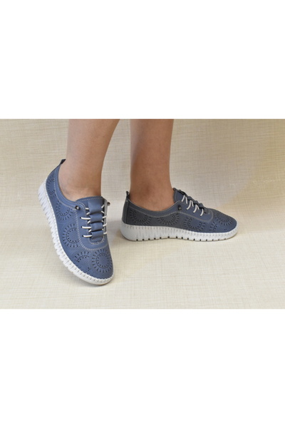 Kesim Shoes حذاء رياضي نسائي يومي مريح مصنوع من الجلد الطبيعي بنسبة 100% ونعل...