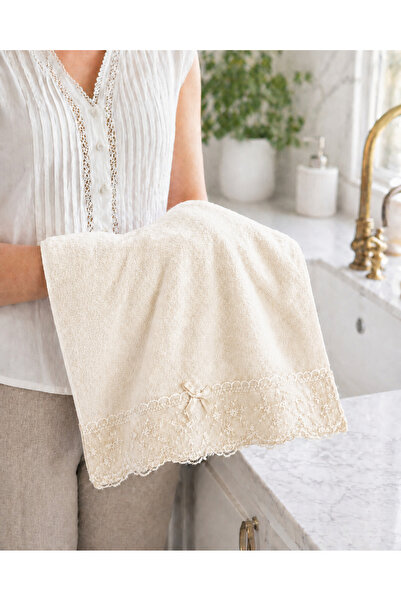 Bella Home Velvet Lace Kitchen Towels (4 Pieces) |   30X50 cm |   Soft Textur...