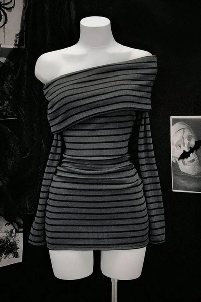 Karakedi Off-Shoulder Striped Long Sleeve Bodycon Dress