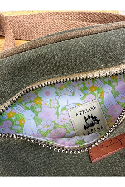 Atelier Lapina Haki (Kahve detaylı) / Tavşan Astar Mumlu Kanvas Çapraz Çanta ...