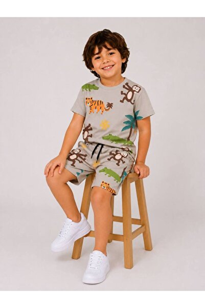 MODEL Erkek Çocuk Desenli Şort T-Shirt Yazlık Takım