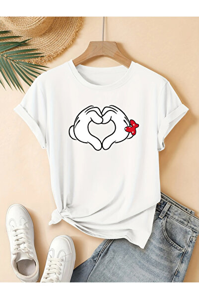 121 Women's Fashionable Cute Bright Heart Hand Gesture Cartoon Print Short Sl...