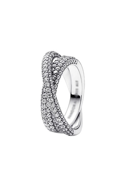 de Shiny ring with crossed bands