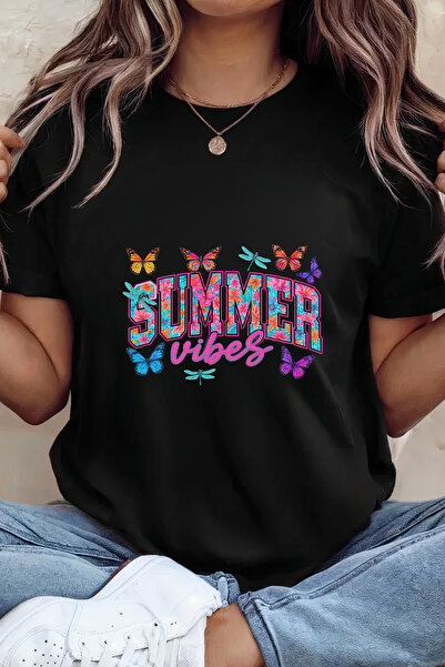Sarah's Boutique Women's T-shirt – 100% cotton – Butterfly Vibes