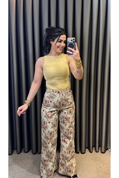 Nisam Floral Patterned Jean Pants