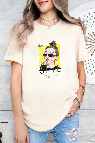 Sarah's Boutique Women's T-shirt – 100% cotton – Style Dream