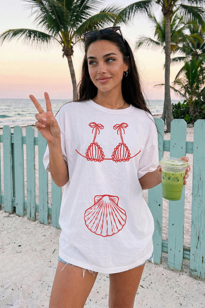 Büşra Çetin Red Sea Shell Pattern Bikini Visual Print T-Shirt, 100% Cotton Un...