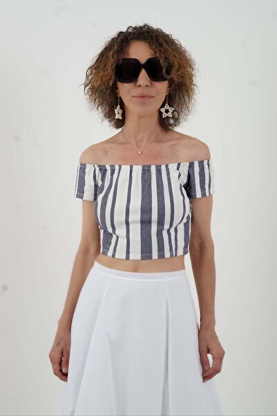 Zelish My Sister Croptop Tanita cu guler elastic