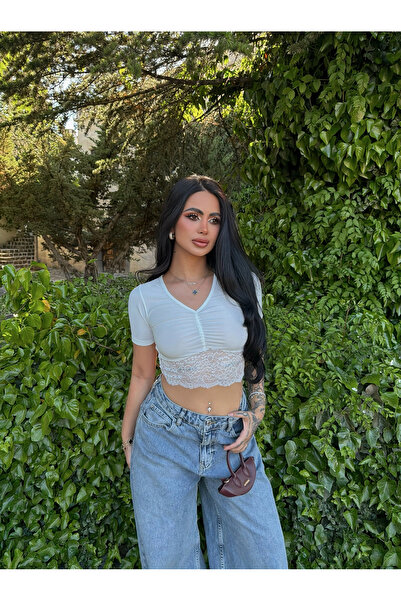 kırmızı butiks White Front Gathered Laced Crop