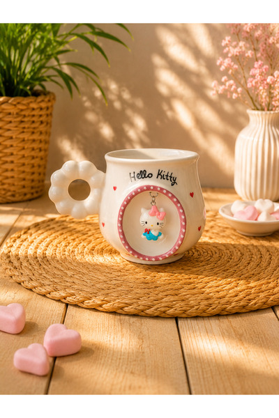 Olympia Seramik Hello Kitty Charmli El Yapımı Seramik Kupa 280 ml