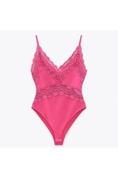 Arba Body çıtçıtlı ince askılı dantel detaylı