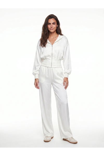 ONLOOX White Satin Detailed Hooded Top with Pleated Waist, Comfortable Cut, Z...