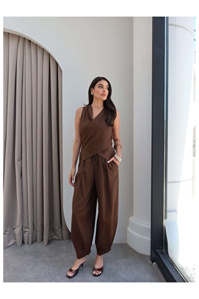 ESRAHELVACI Double-Breasted Blouse and Shalwar Trousers Set