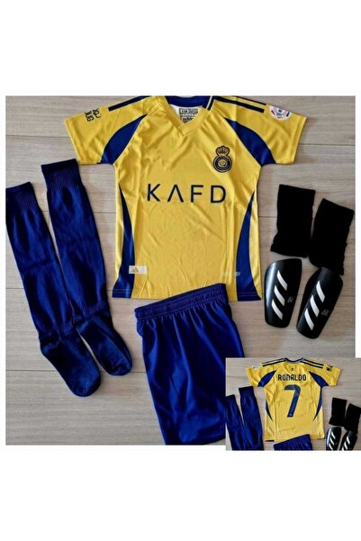 OEM Echipamente COMPLETE de fotbal tricou+short+ jambieri + aparatori,RONALDO...