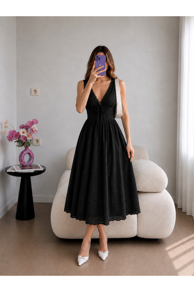 Ekim Store Fistolu Bağcıklı Askılı Uzun Elbise