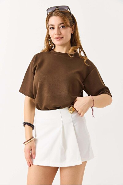 Raneel Kazançlı Alışveriş Women's white skort with gold buckle detail