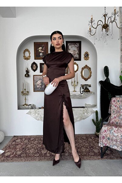 YURELİ Kayık Yaka Saten Davet Elbisesi