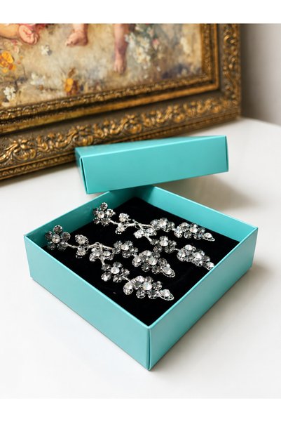 Gizemindünyası Crystal Flower Earrings