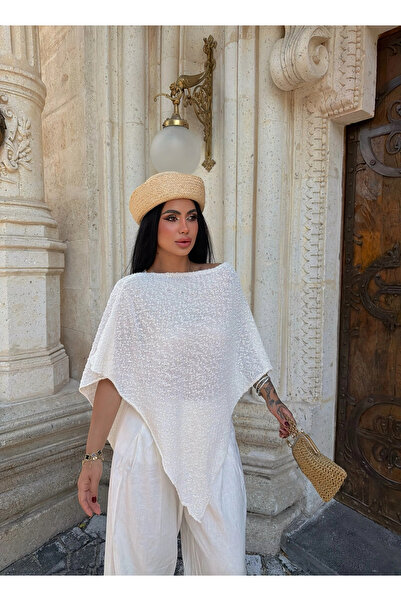 kırmızı butiks White Asymmetrical Boat Neck Knitwear