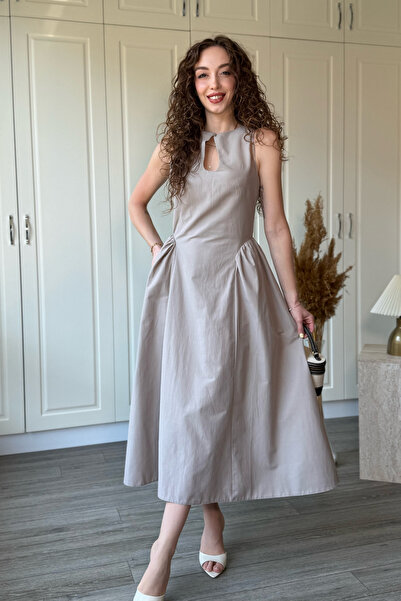 Dilay Gökoğlu Butik Chest Detailed Waist Fitted Poplin Midi Dress