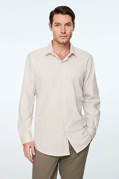 Morven Men's Beige Basic Regular Fit Hard Collar Shirt