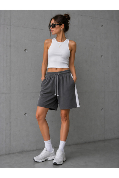 EYAX MODA Women's Comfortable Cut Shorts with Striped Details