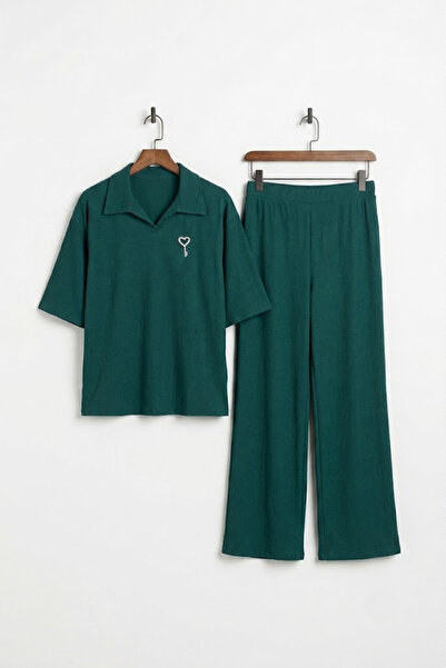 şuranur Black Brooched Collared Shirt - Stylish Trouser Suit Wrinkled Fabric