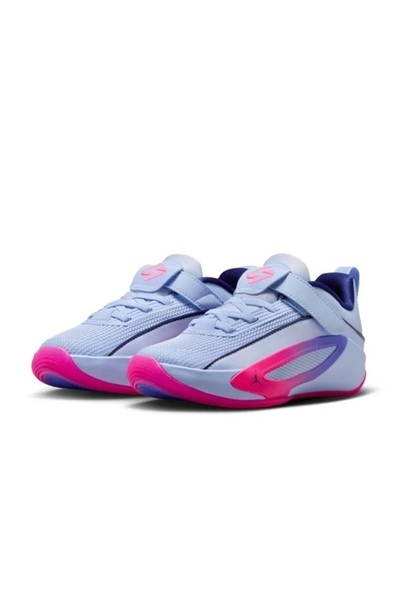 Nike Luka 5 Küçük Çocuk Basketbol Ayakkabısı