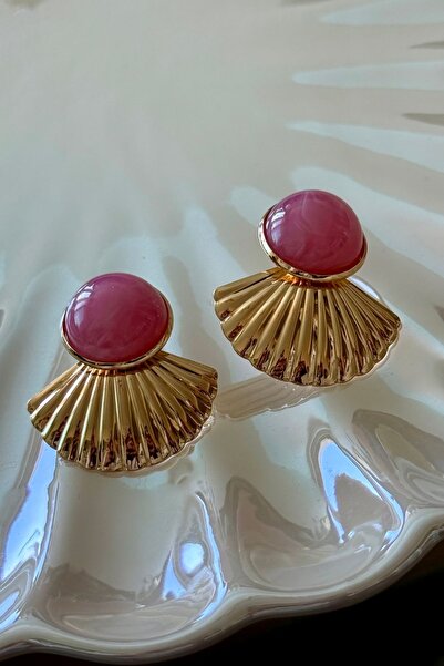 Trendy Butik Pink Stone Gold Mussel Figured Earrings