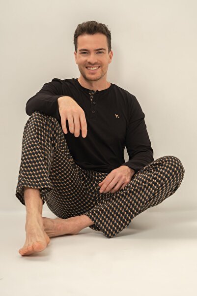 Arnetta Men's Black Buttoned Collar Long Sleeve Pajama Set Ar3845-S-V1