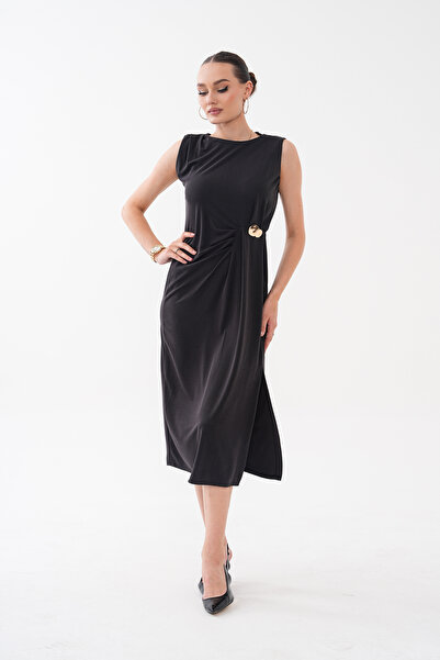 Mega Life Yandan Brooched Pleated Pique Modal Dress
