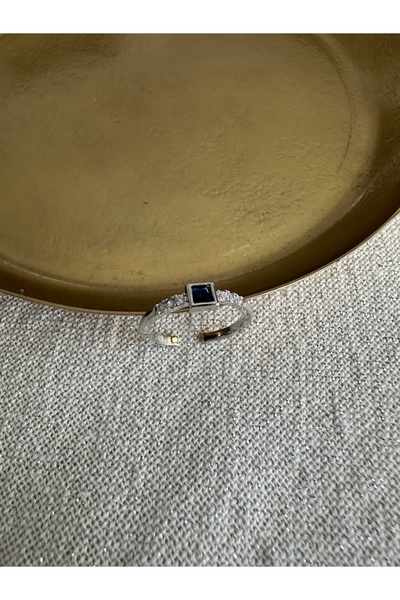 ringbox Silver Color Square Navy Blue Stone Pinky Ring