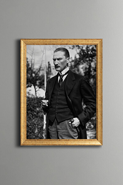 epiqart Ataturk - Vintage Patterned Painting - Fine Model