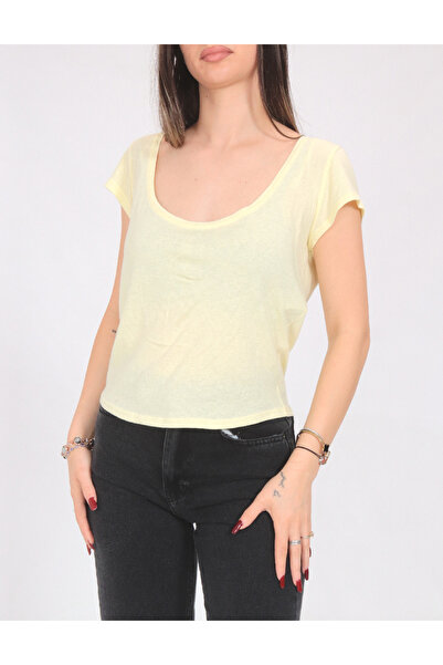 Evendi Tricou, Galben