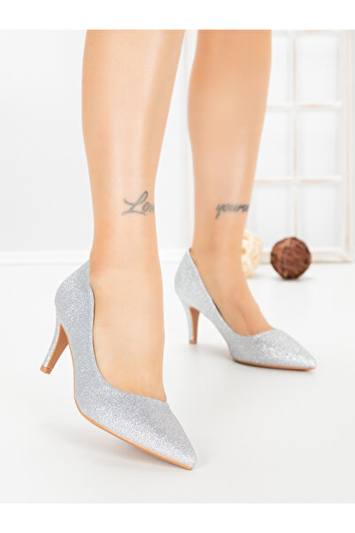 Vivirich Silver stiletto shoes Domnita