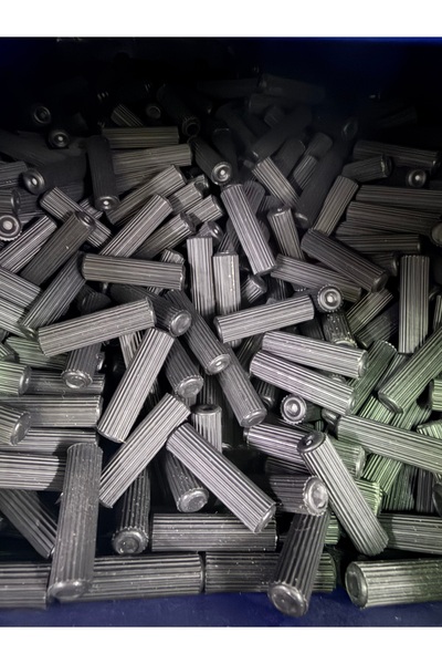 ADR 100 adet 8 MM plastik siyah kavelya pim 8*30