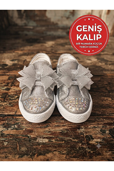 pediashoes Stylish Shoes for Girls with Stone-Bows and Orthopedic Soles