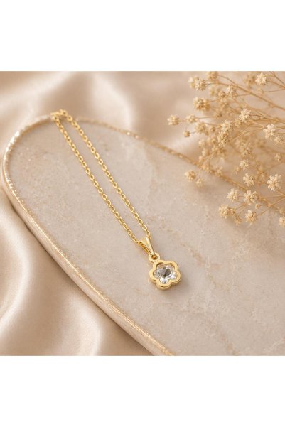 naturel glow Elegant Women's Necklace with Gold-Colored Flower Figures