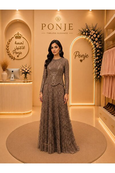 genric A Dress That Exudes Elegance, Combining Luxury and Sophistication.