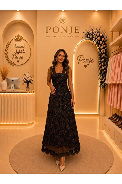 genric A Dress That Embodies Luxury with an Elegant Design