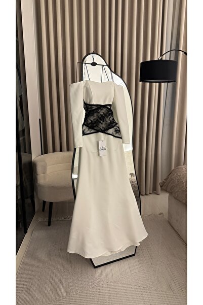 Nareen Fashion White Dress on Black with an Elegant Cut and Sophisticated Tou...