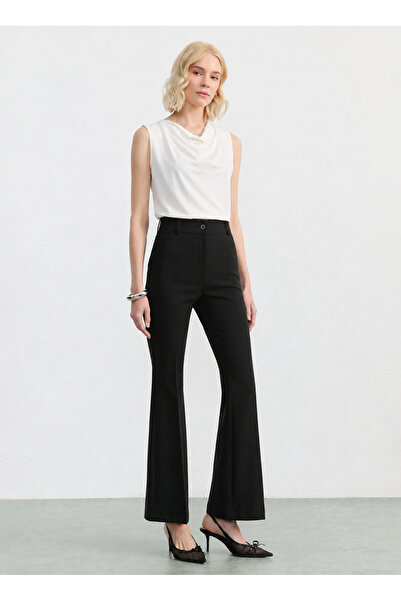 Selen Siyah Kadın İspanyol Paça Pantolon 26YSL5623