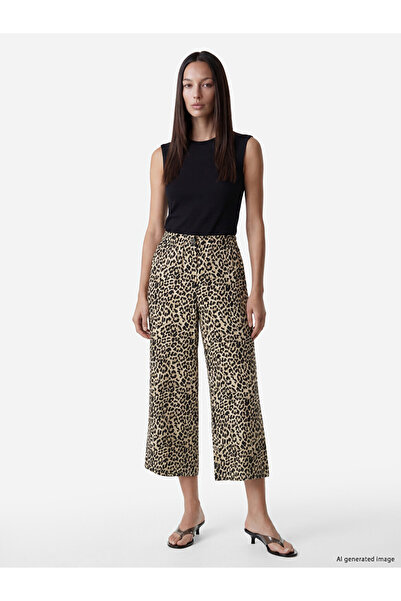 LC Waikiki LCWAIKIKI ClassicBeli Lastikli Leopar Desenli Kadın Pantolon