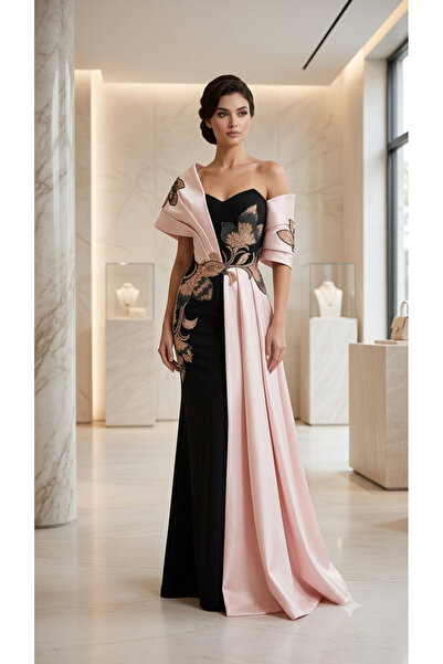 shahad fashion The Dress Is Royal and Has a Bold Design That Is Also Soft and...