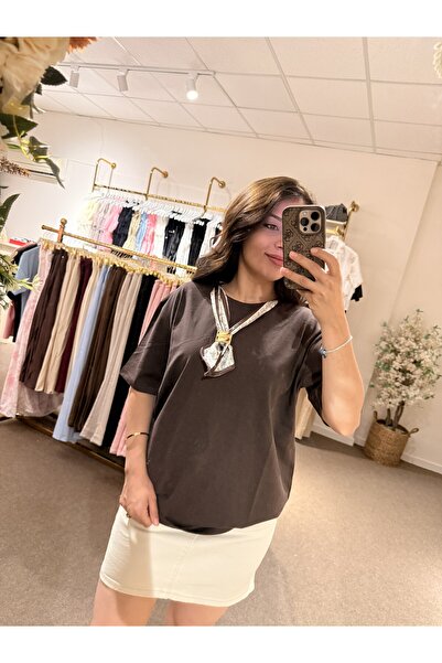 Fular Detaylı Oversize Basic Tişört