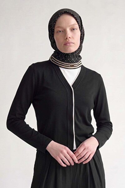 Levidor Black Belt Detailed Twill Silk Scarf