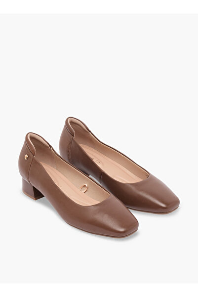 Le Confort Solid Leather Slip-On Shoes with Block Heels