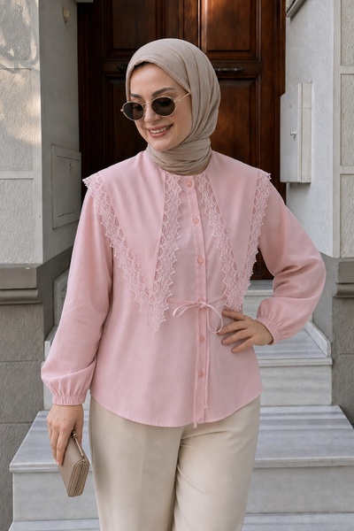 Lunfia Dantelli Geniş Yakalı Poplin Gömlek - Pembe