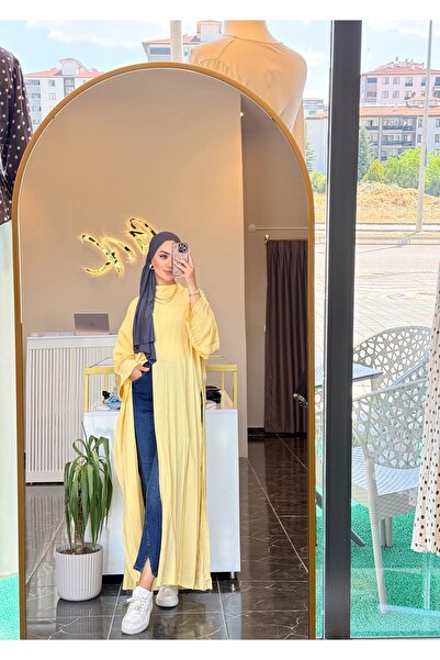 Gizem Karademir Boutique Önü Yırtmaçlı Tunik